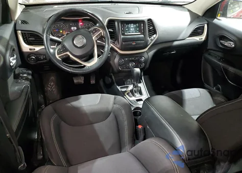 2015 Jeep Cherokee Latitude z USA, uszkodzony, nr VIN 1C4PJLCS1FW536178